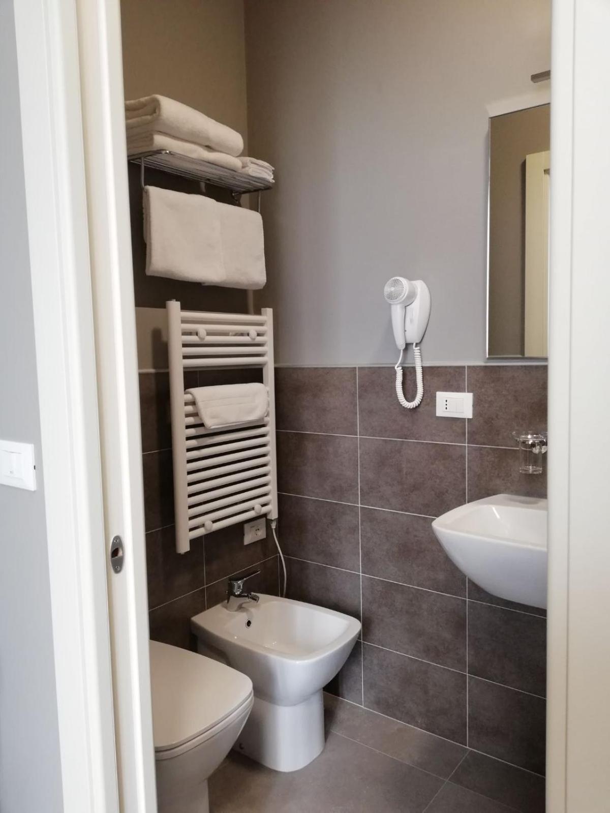 Hotel Casa Ambra à Bologne Extérieur photo