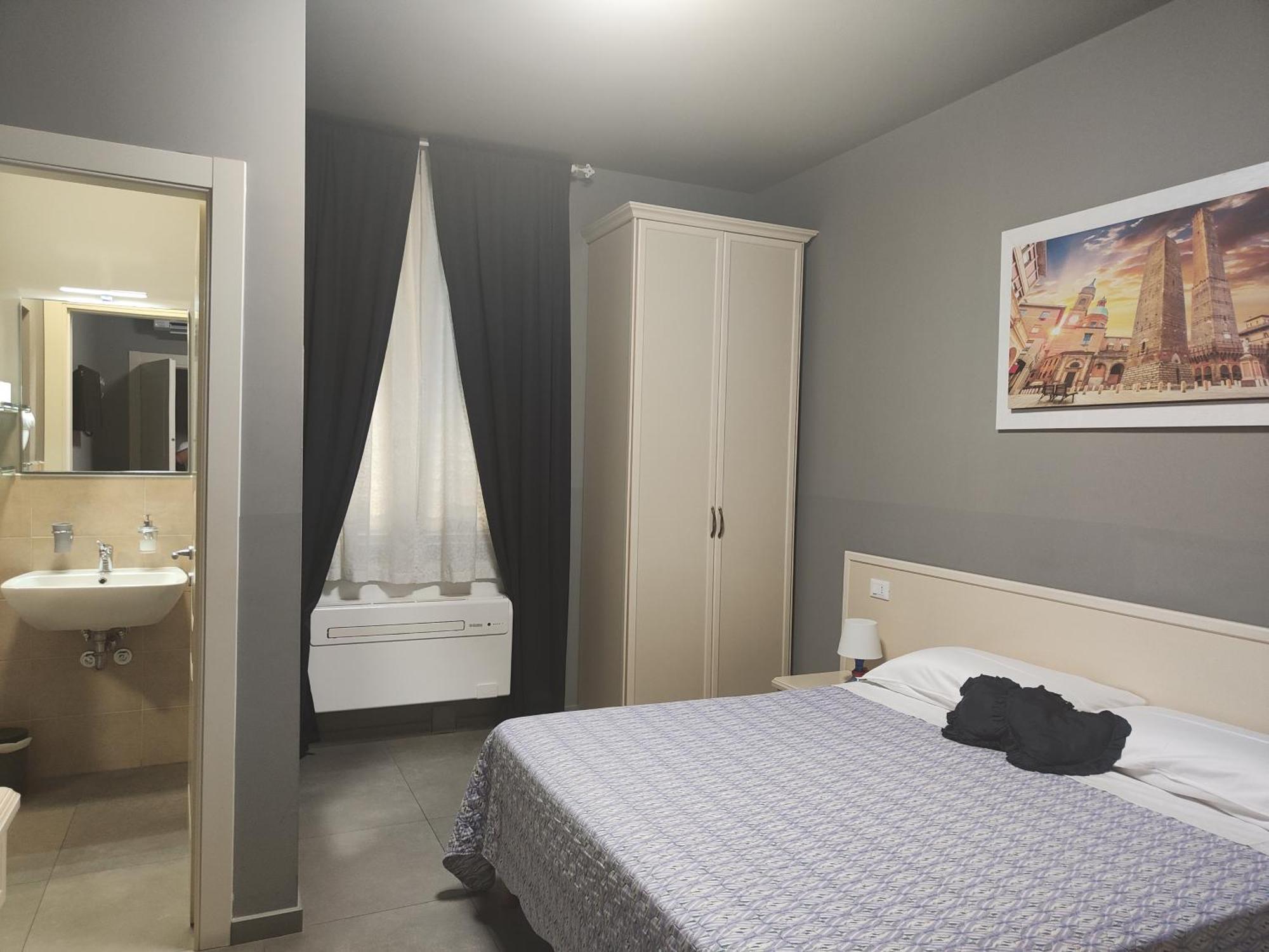 Hotel Casa Ambra à Bologne Extérieur photo